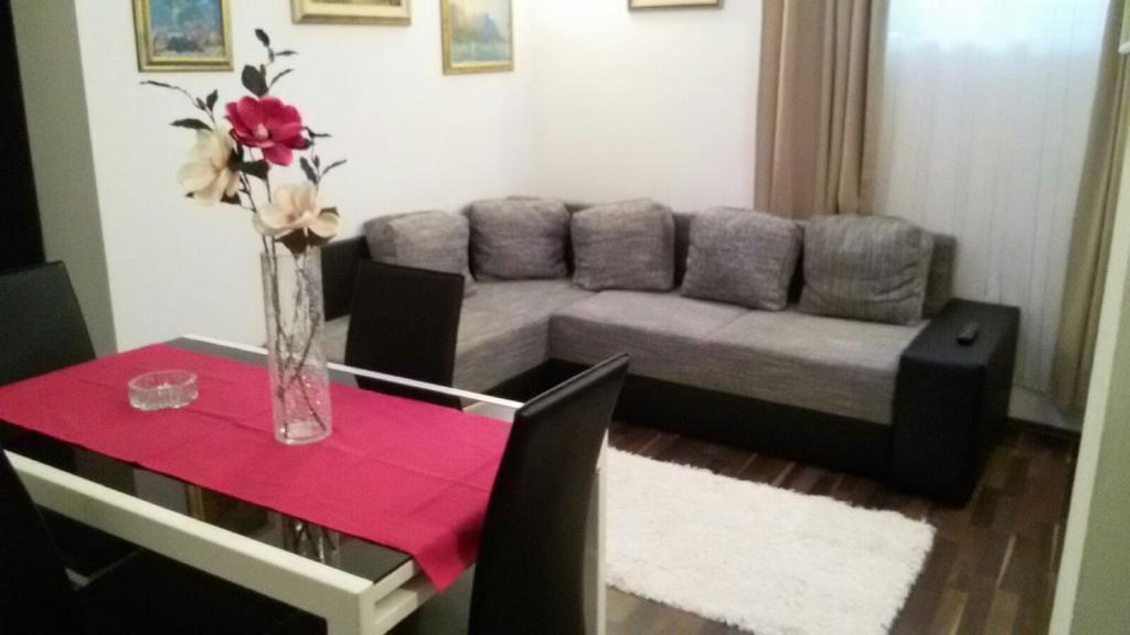 Apartment Ines Спліт Екстер'єр фото